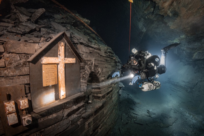 Sameh Sokar diving — photo 8